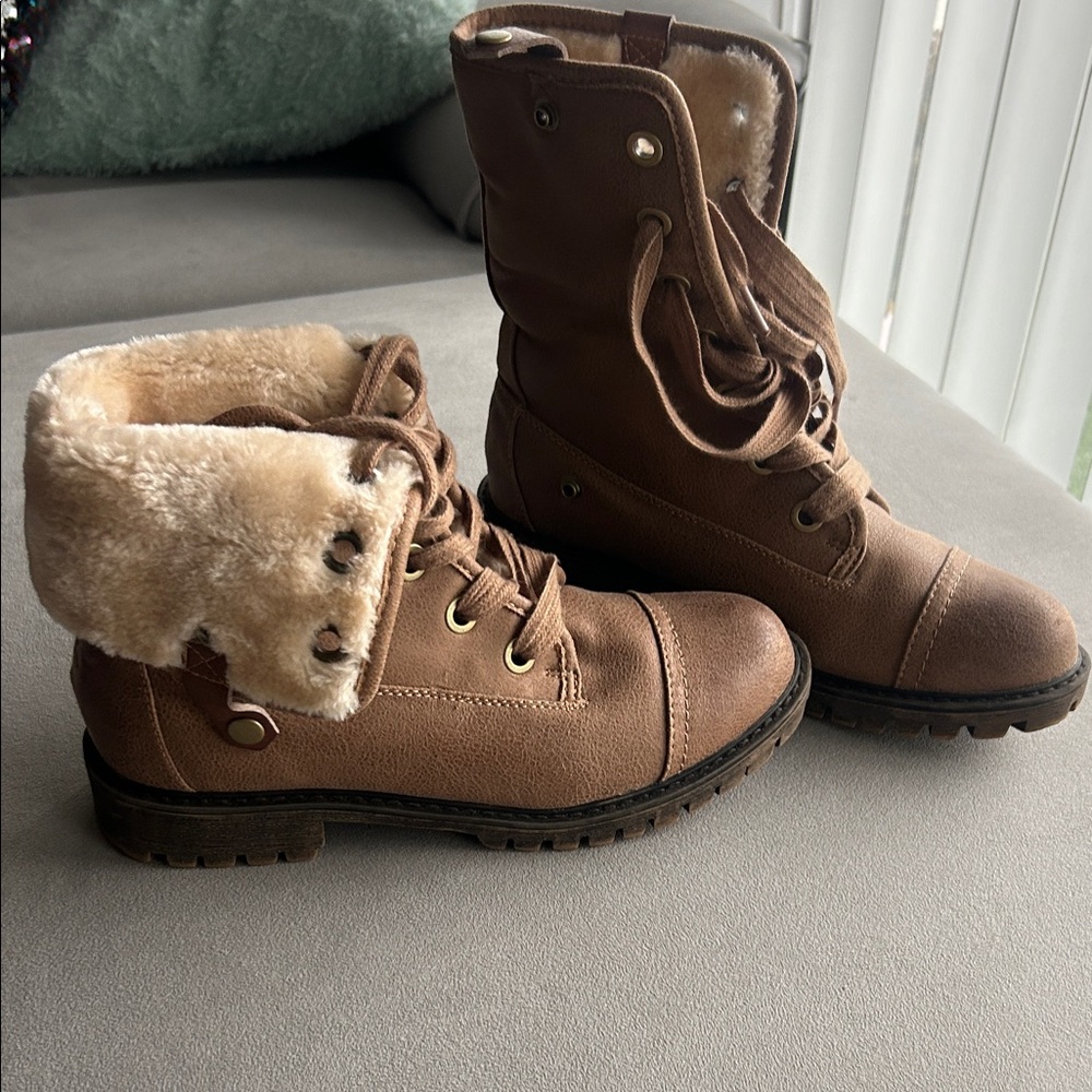 Roxy Breckenridge Winter Boots 8.5